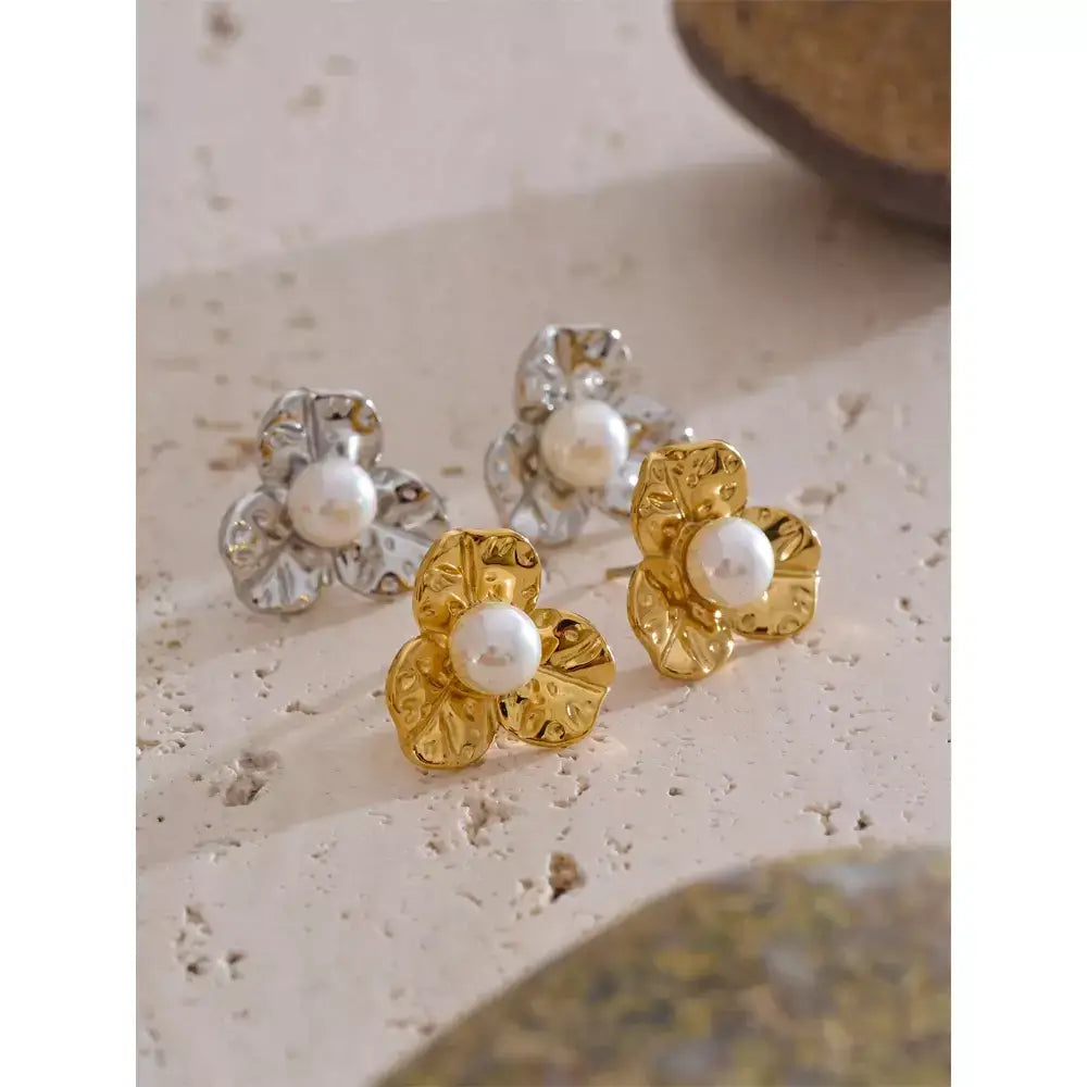 pearl flower stud earrings, floral pearl earrings, pearl stud earrings for women, waterproof pearl earrings, stainless steel pearl earrings, elegant pearl stud earrings, minimalist pearl earrings, everyday pearl earrings, lightweight pearl earrings, pearl earrings gift for her, romantic pearl earrings, classic pearl stud earrings, floral earrings with pearl