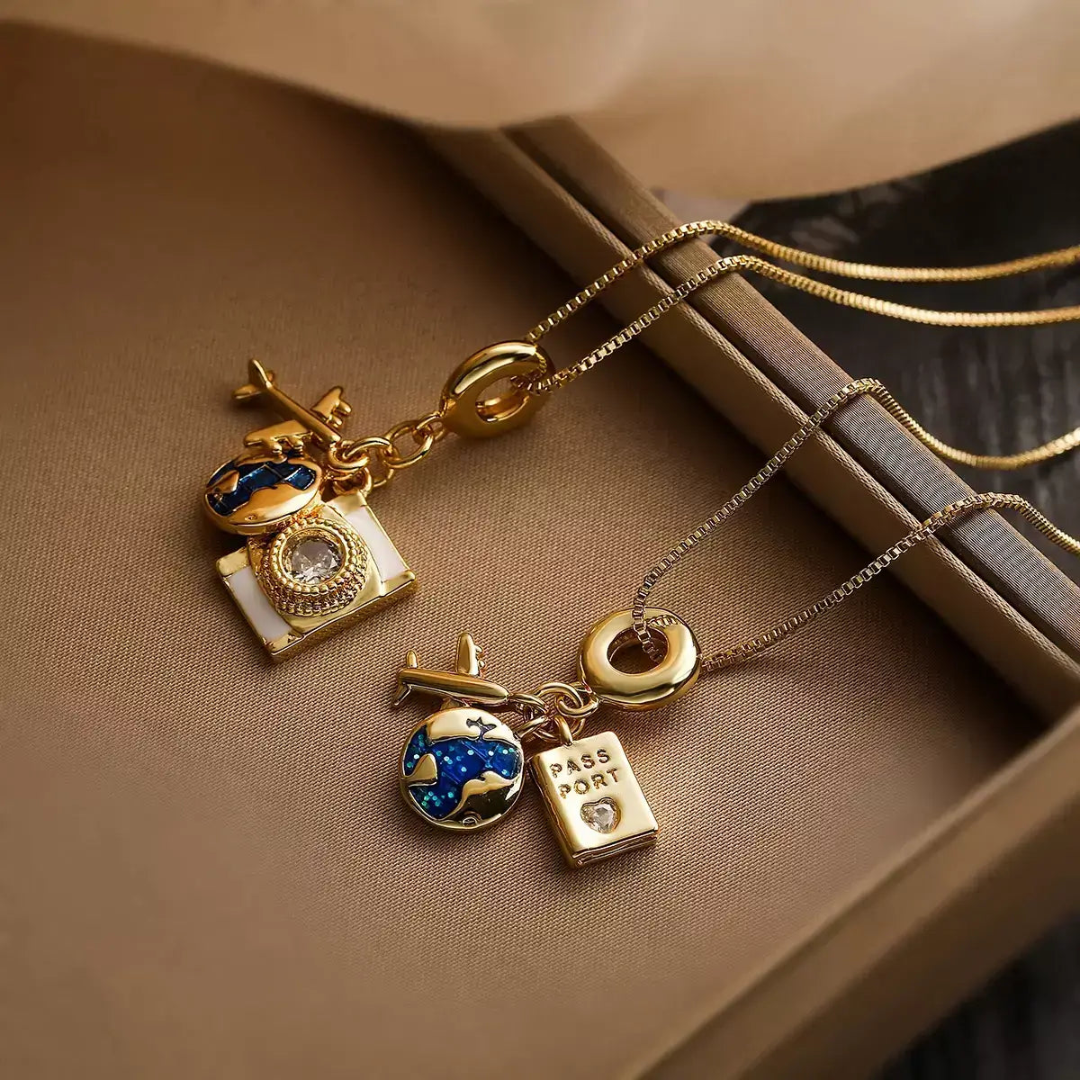 women’s necklace, travel necklace, adventure necklace, map and airplane necklace, elegant jewellery, sophisticated accessory, modern necklace, gift for her, explorer necklace, copper necklace, meaningful necklace, gift for traveller
