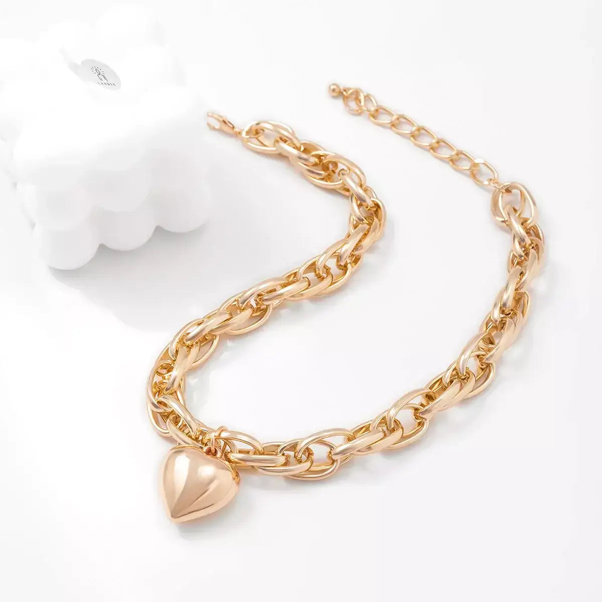 women’s necklace, heart necklace, elegant necklace, women’s jewellery, fashion accessories, modern necklace, gift for her, luxury necklace, punk necklace, grunge necklace