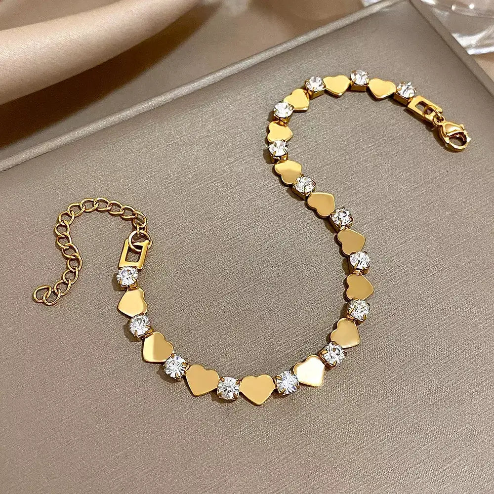 love armband damen, herz armband damen, armband mit herz, armband damen elegant, edelstahl armband damen, schmuck armband damen, damen armband hochwertig, armband geschenk frau