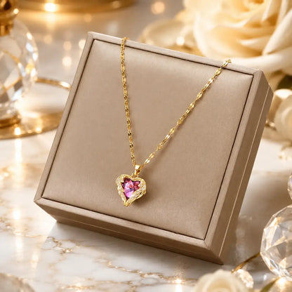 herz halskette, halskette damen, roségold halskette, geschenk für frauen, geschenk für freundin, romantisches geschenk, halskette mit herz anhänger, schmuck damen elegant, premium damenschmuck, luxus halskette, halskette mit kristall, herzanhänger damen, muttertagsgeschenk frau, valentinstag geschenk für sie, geburtstagsgeschenk frau.
